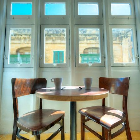 Charming 1Bedroom,Roof Terrace Near Valletta Dazz1-1 Il Furjana Bagian luar foto