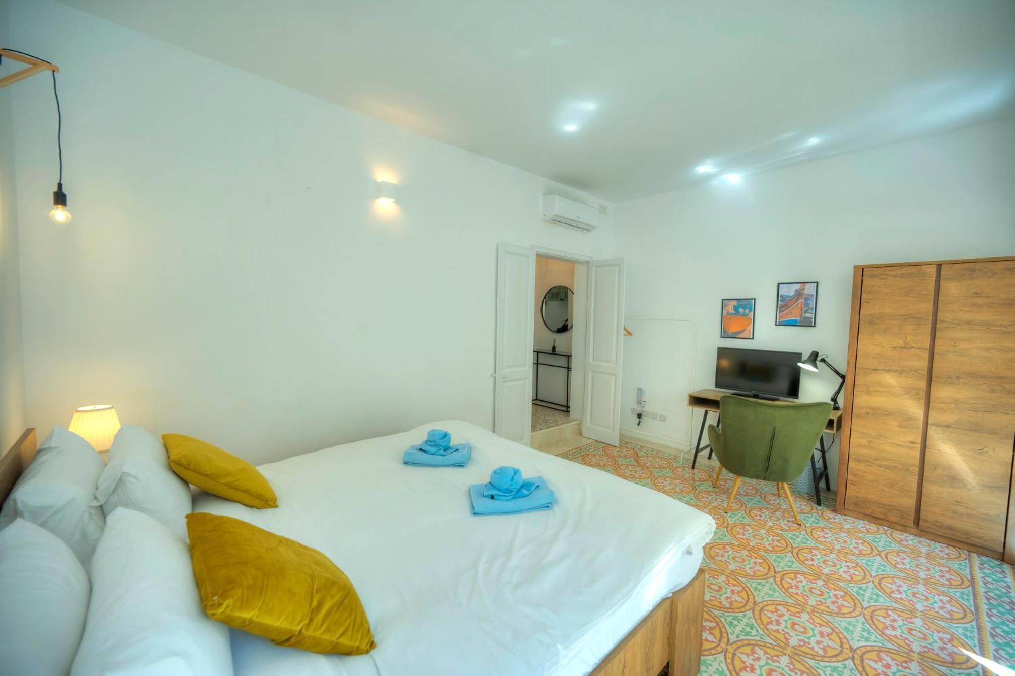 Charming 1Bedroom,Roof Terrace Near Valletta Dazz1-1 Il Furjana Bagian luar foto