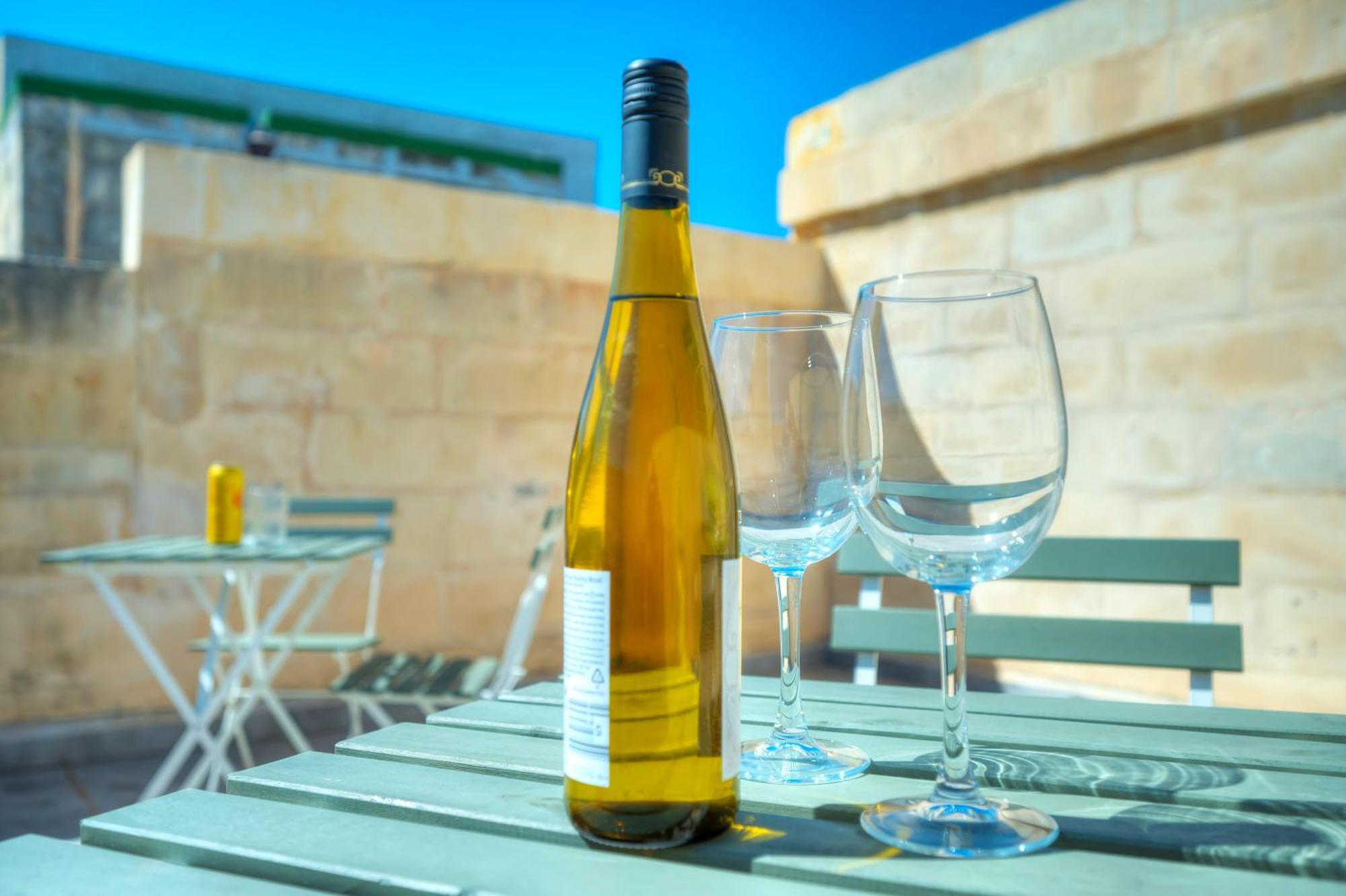 Charming 1Bedroom,Roof Terrace Near Valletta Dazz1-1 Il Furjana Bagian luar foto