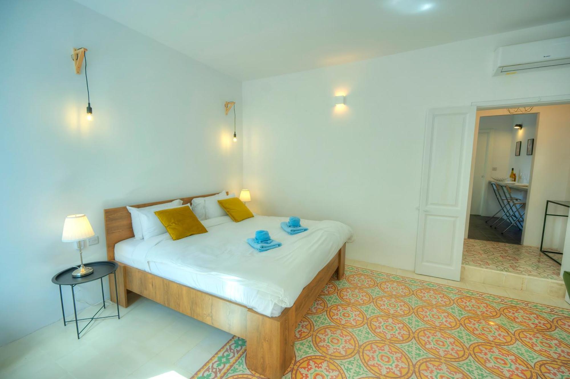 Charming 1Bedroom,Roof Terrace Near Valletta Dazz1-1 Il Furjana Bagian luar foto